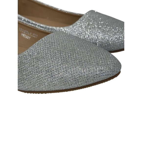 LUCITA / Friendly / Silver / Glittery / Flats / With Pointed Toe Elegant Design - Picture 5 of 10